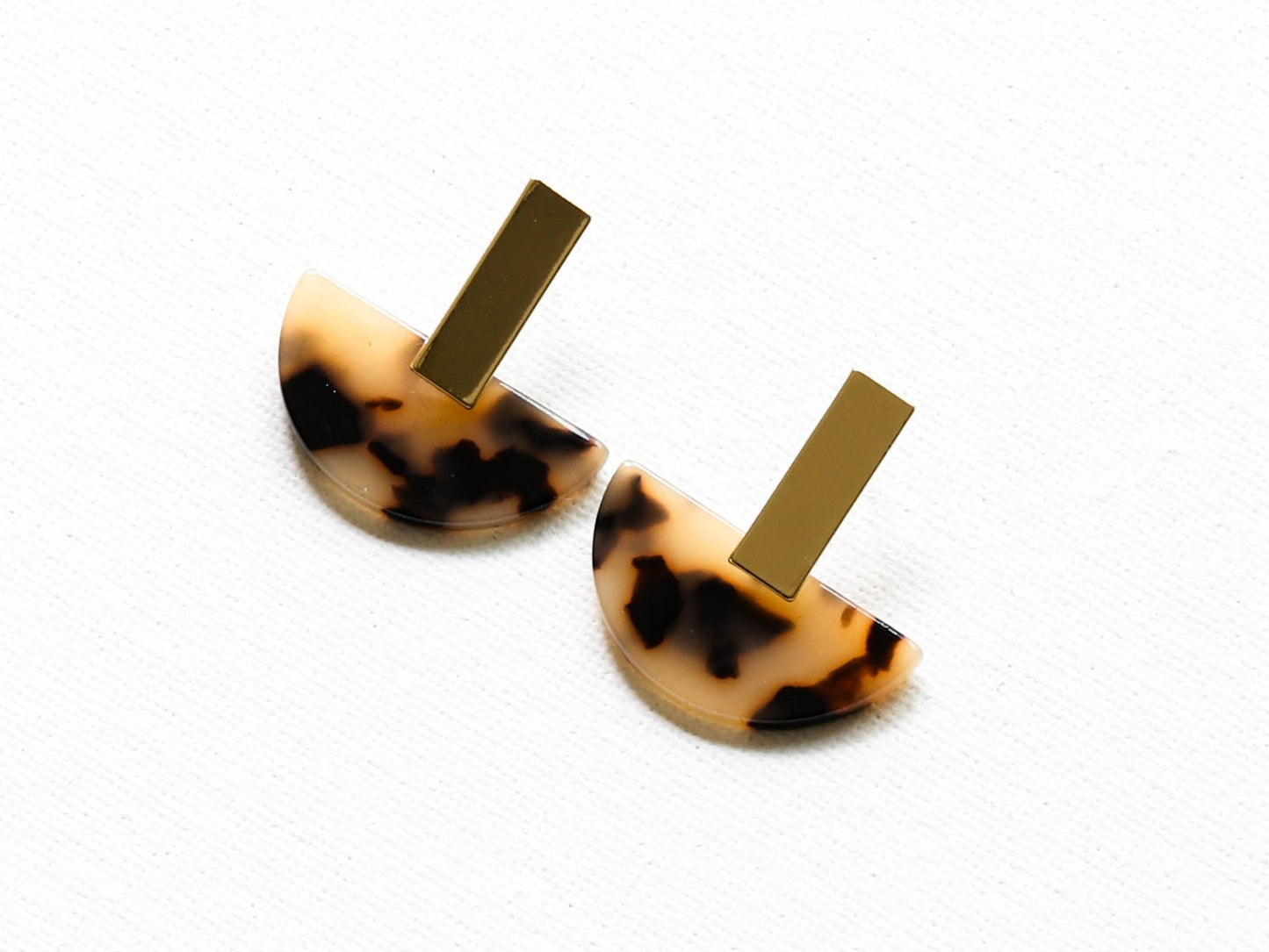 Tortoise Florentine Resin Half Dice Earrings