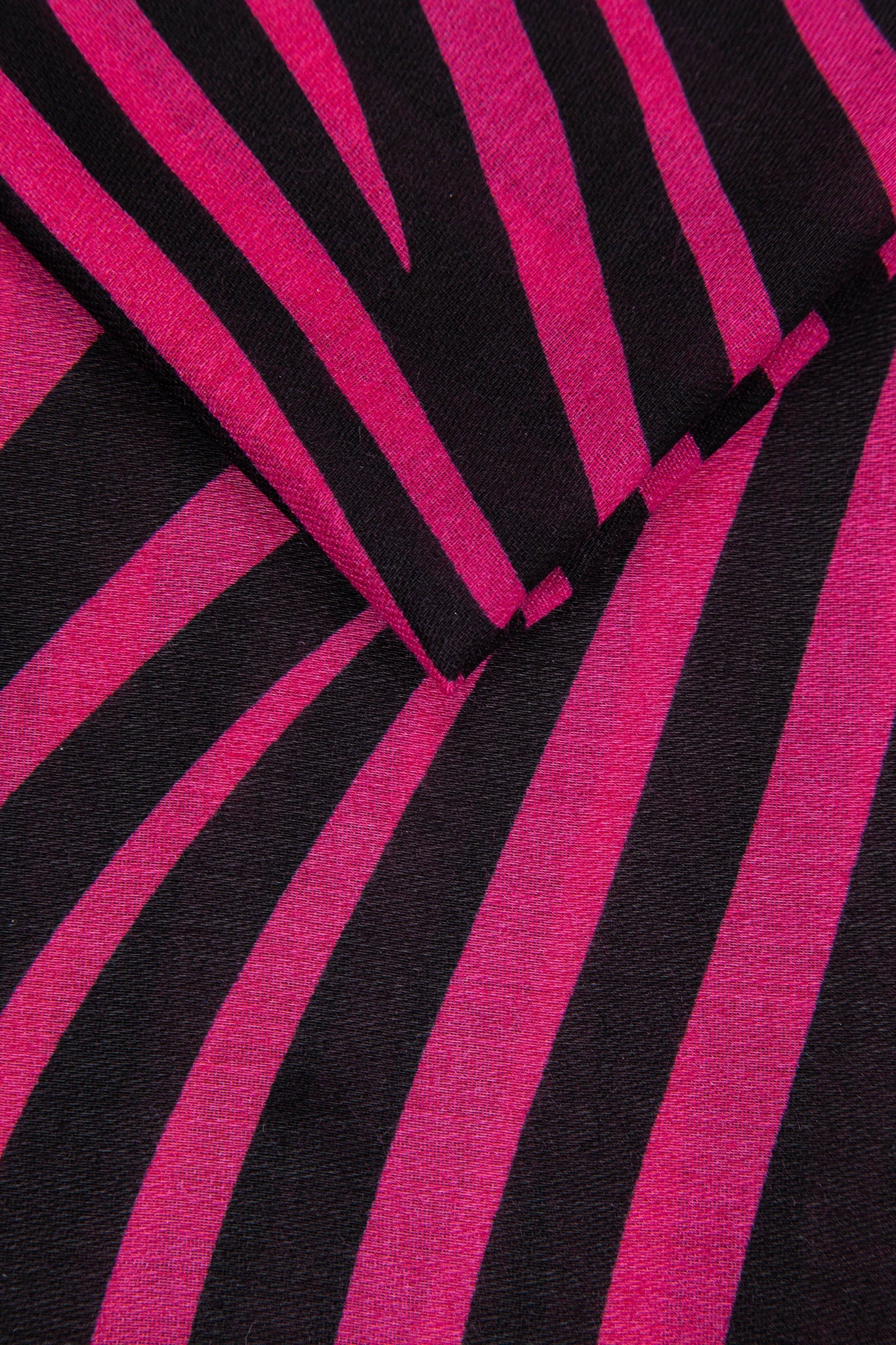 Pink Two Tone Wave Print Scarf